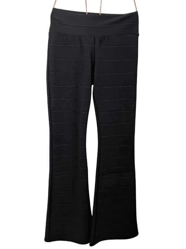 Calça Preta Flare