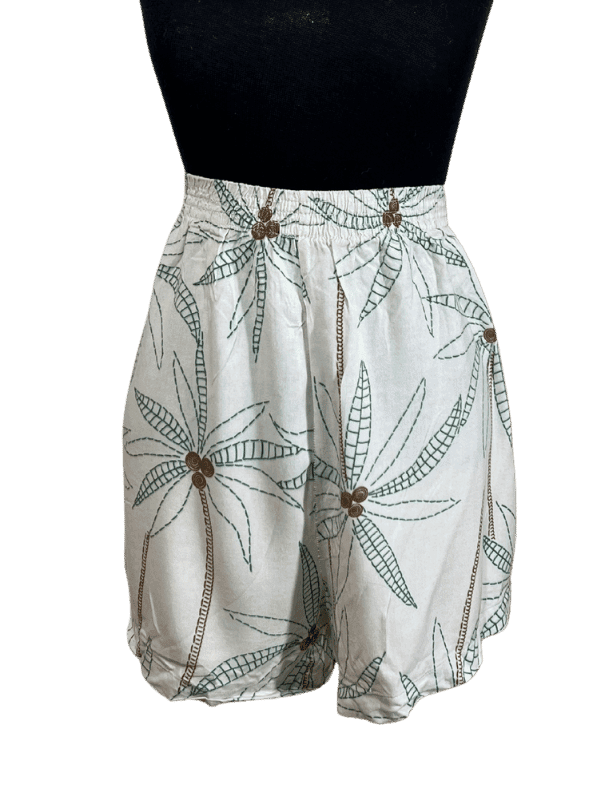 Shorts Folhagem (conjunto da camisa)